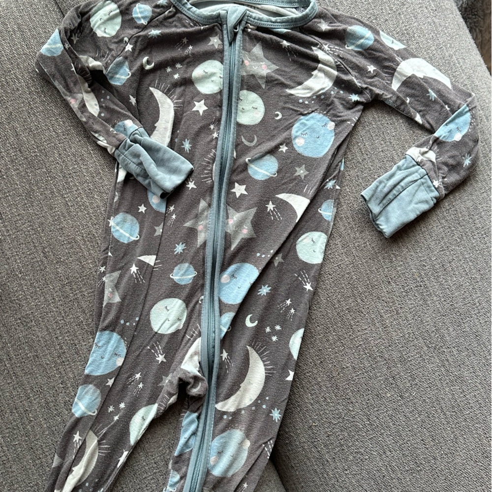 Little sleepies zippy